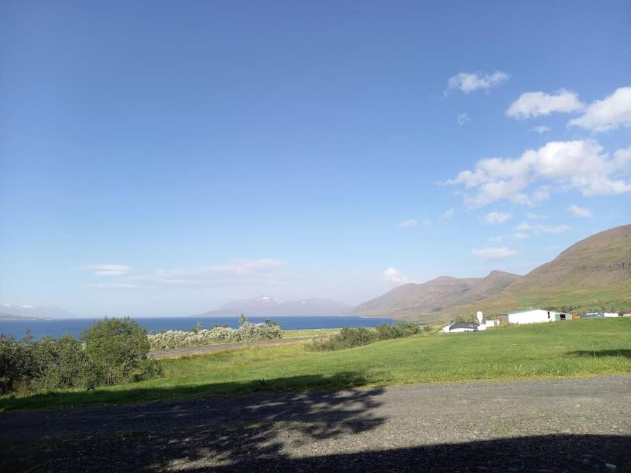 Appartamento Þorsmoerk Farm 12 Min From Akureyri Svalbarthseyri Esterno foto
